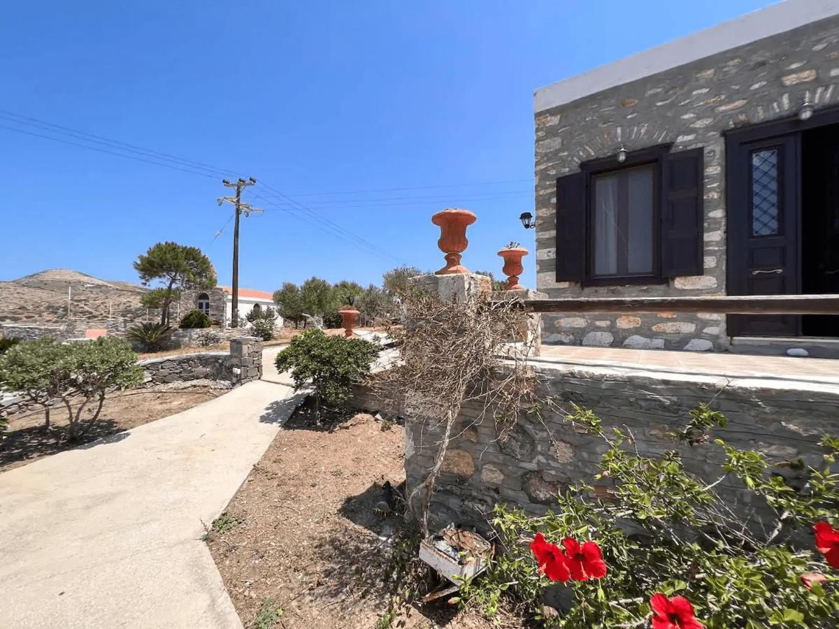 Πέτρινο Εξοχικό Σπίτι Στη Σύρο Agros  ภายนอก รูปภาพ